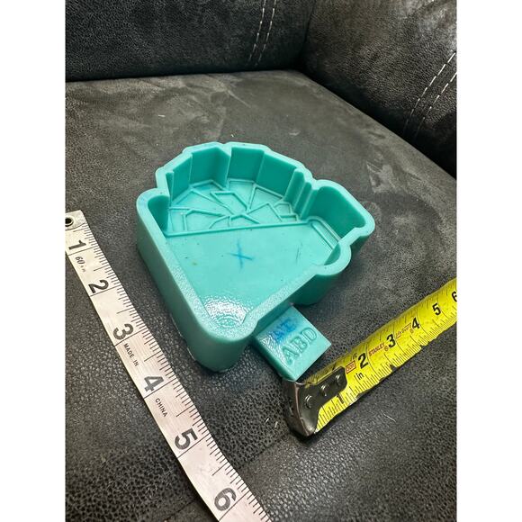 Cheer Horn Silicone Mold for Freshies/Resin | DIY Spirit Megaphone Mold - Picture 3 of 5